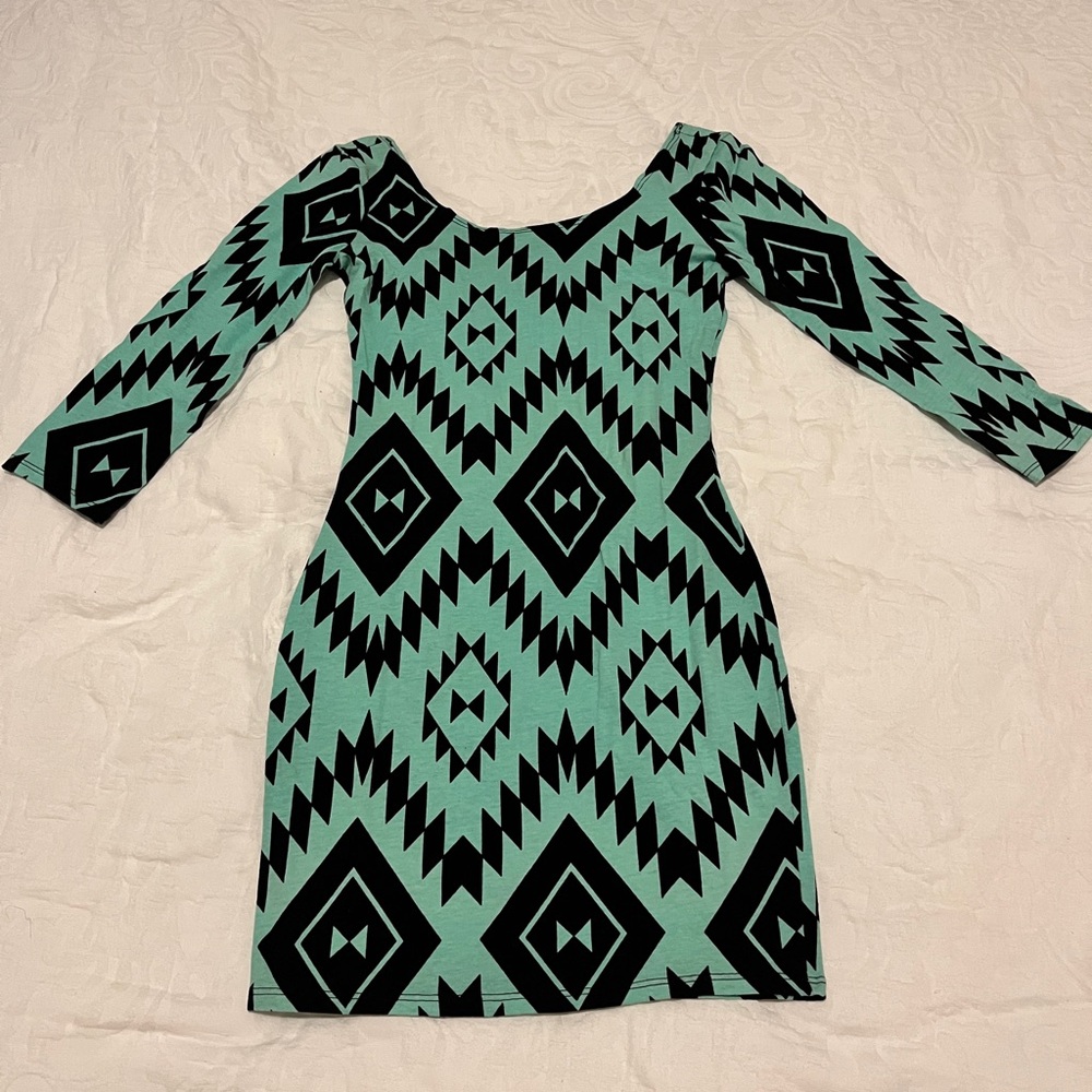 Charlotte Russe women’s bodycon mini dress. Small.